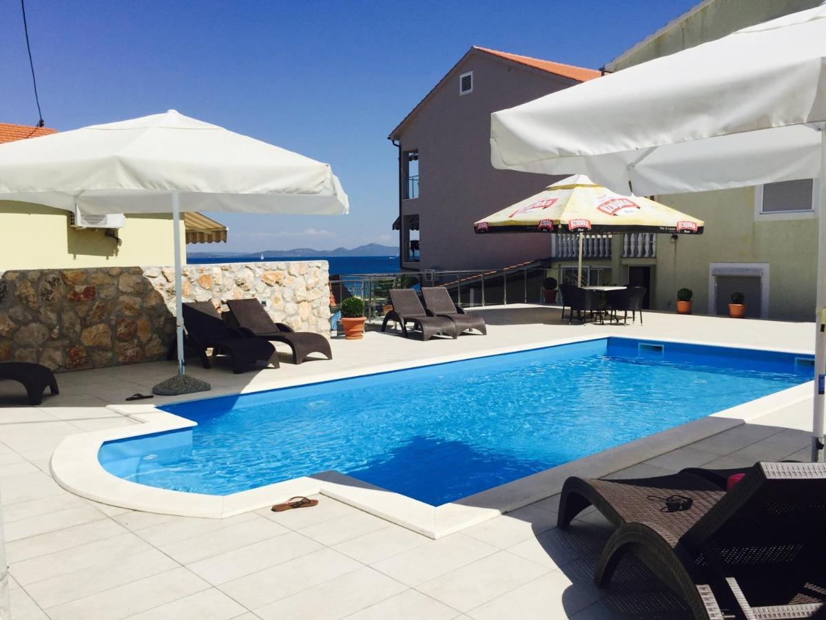 Villa Cortes Mali Iž Extérieur photo